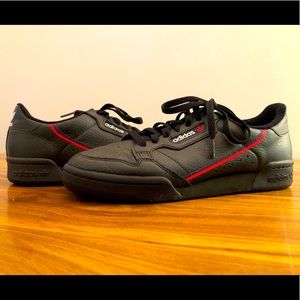 Adidas Continental. Men’s size 8